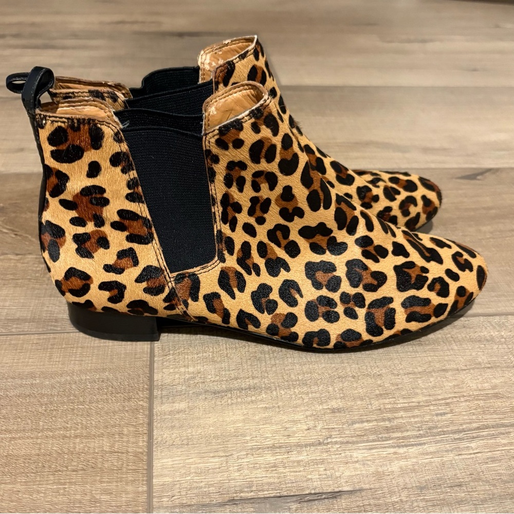 J Crew Calf Hair Leopard Print Chelsea Ankle Boots size 6